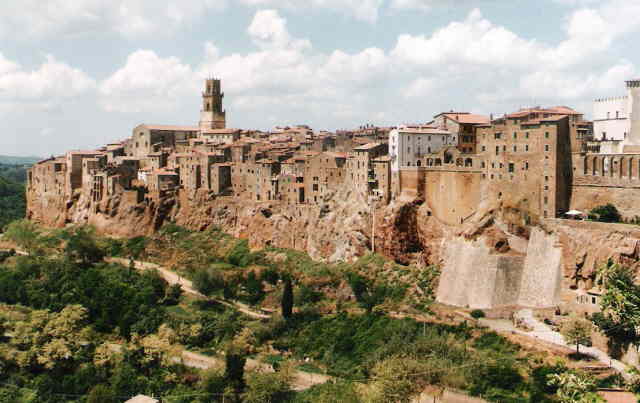 Pitigliano